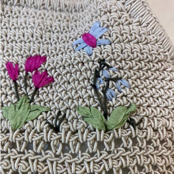 Vtg Crochet Ribbon Embroidered Y2K Summer Mini Purse - Picture 4 of 10
